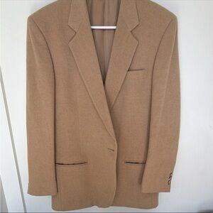 Vintage Classic Women’s Tailored Wool Blend Blazer